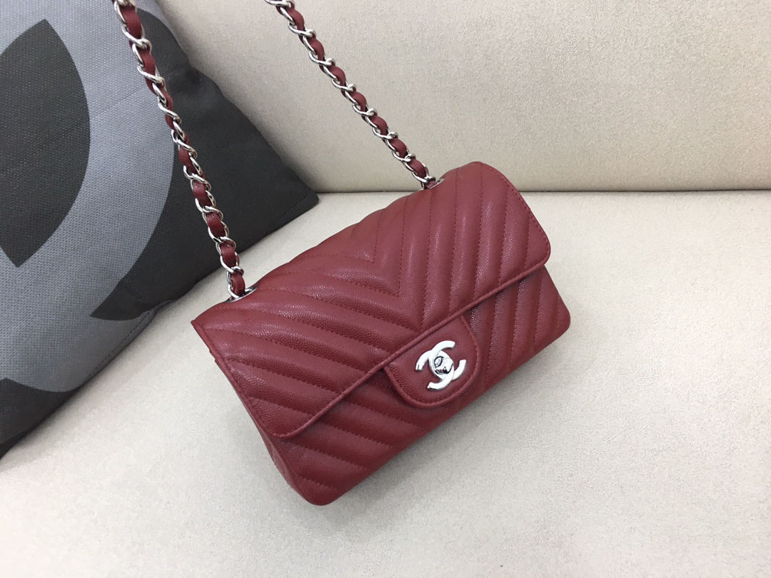 Small Classic Flap Caviar Bag A01116 Purplish Red/Silver